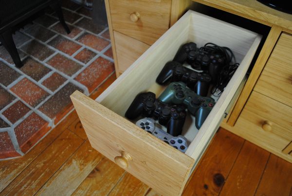 �r���g�C���e���r�{�[�h