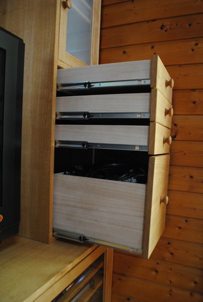 �r���g�C���e���r�{�[�h