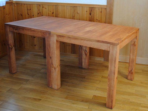 �J�t�F�e�[�u��