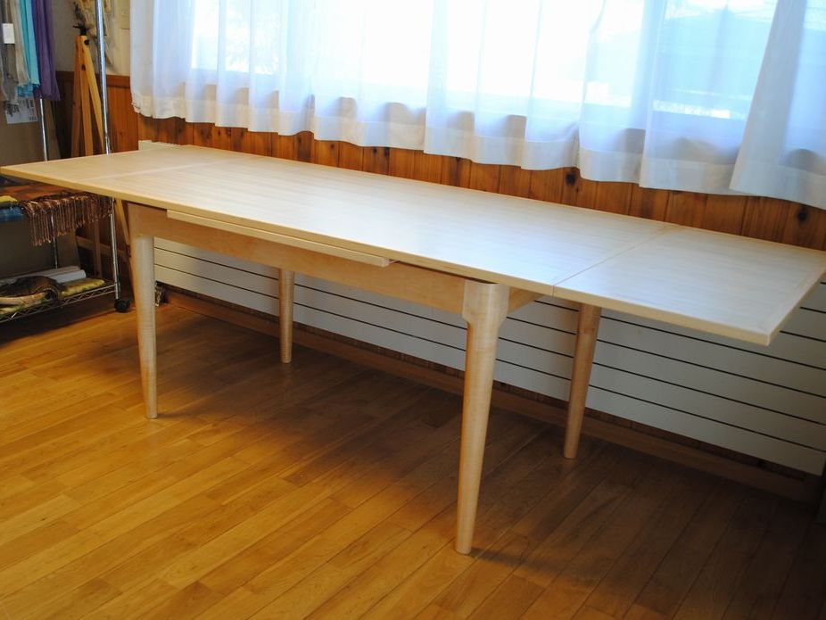 延長ダイニングテーブル