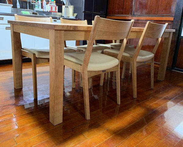 �`�F���[�_�C�j���O�e�[�u��