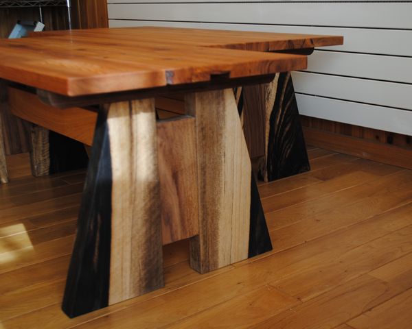 �C�`�C�̃��r���O�e�[�u��