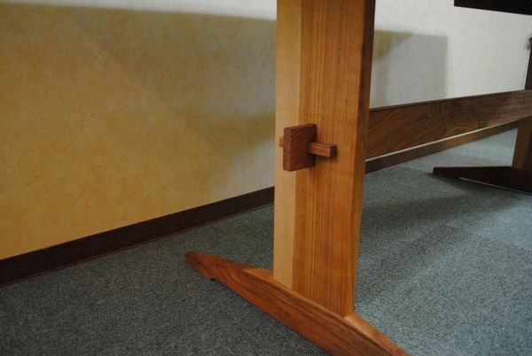 ���_�C�j���O�e�[�u��